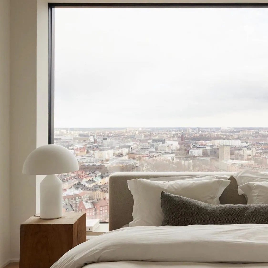 Atollo Metal Table Lamp - Lumpaz