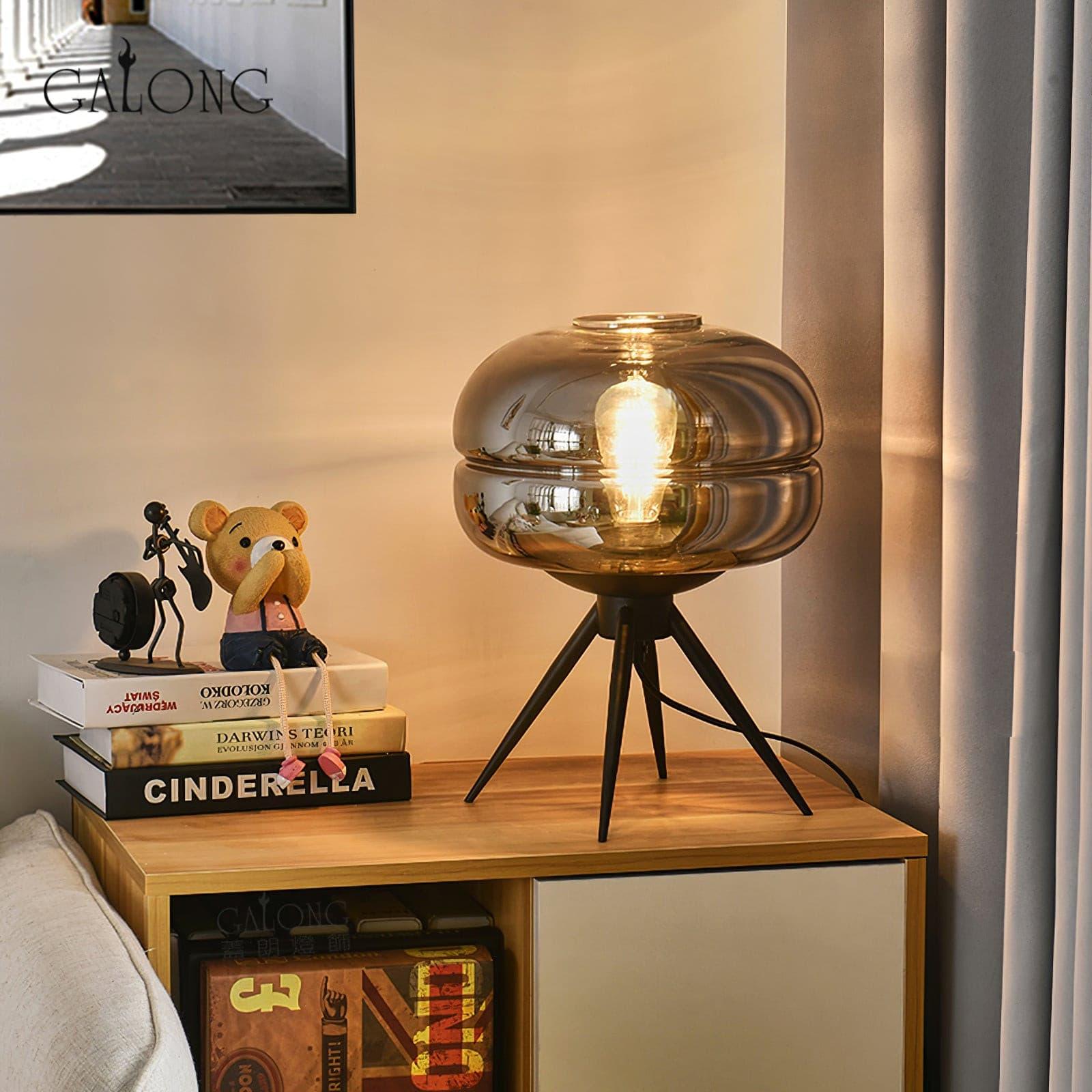 JAR Table Lamp - Lumpaz