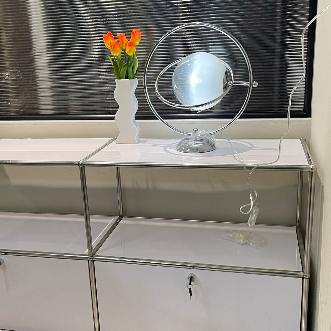 Planet Table Lamp - Lumpaz