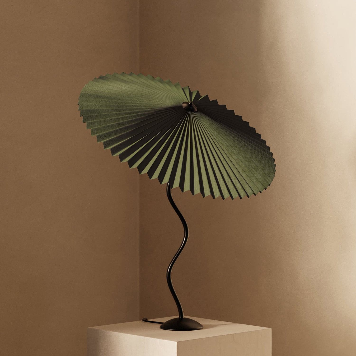 Wiggly Pleated Table Lamp - Lumpaz