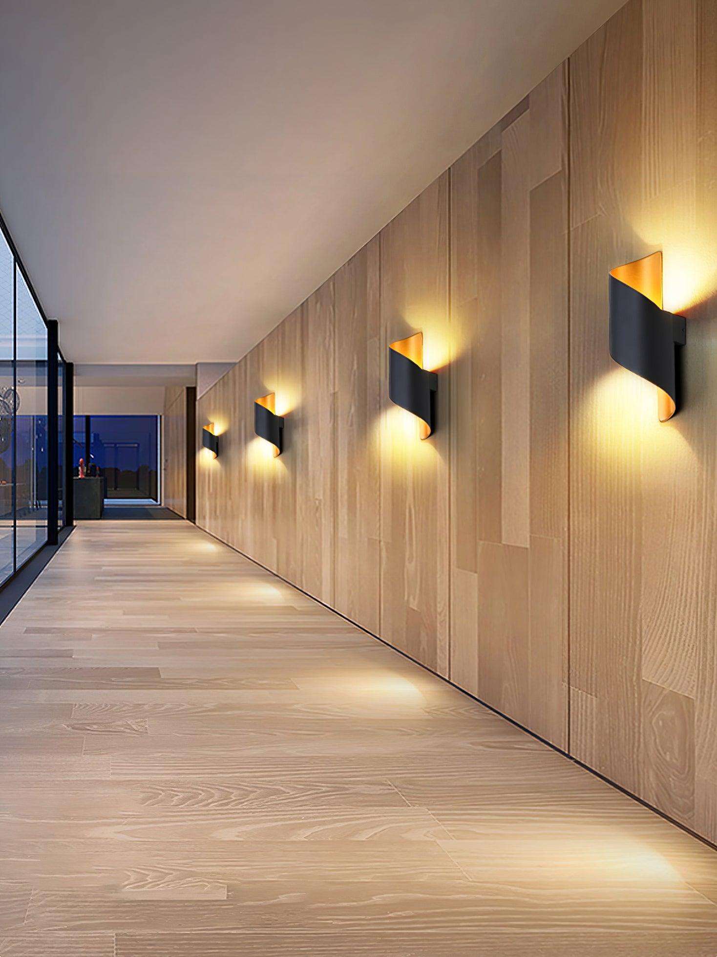 Helix Wall Lamp - Lumpaz