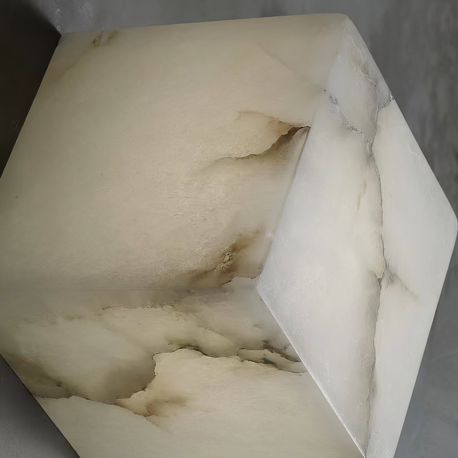 Marble Box Chandelier - Lumpaz