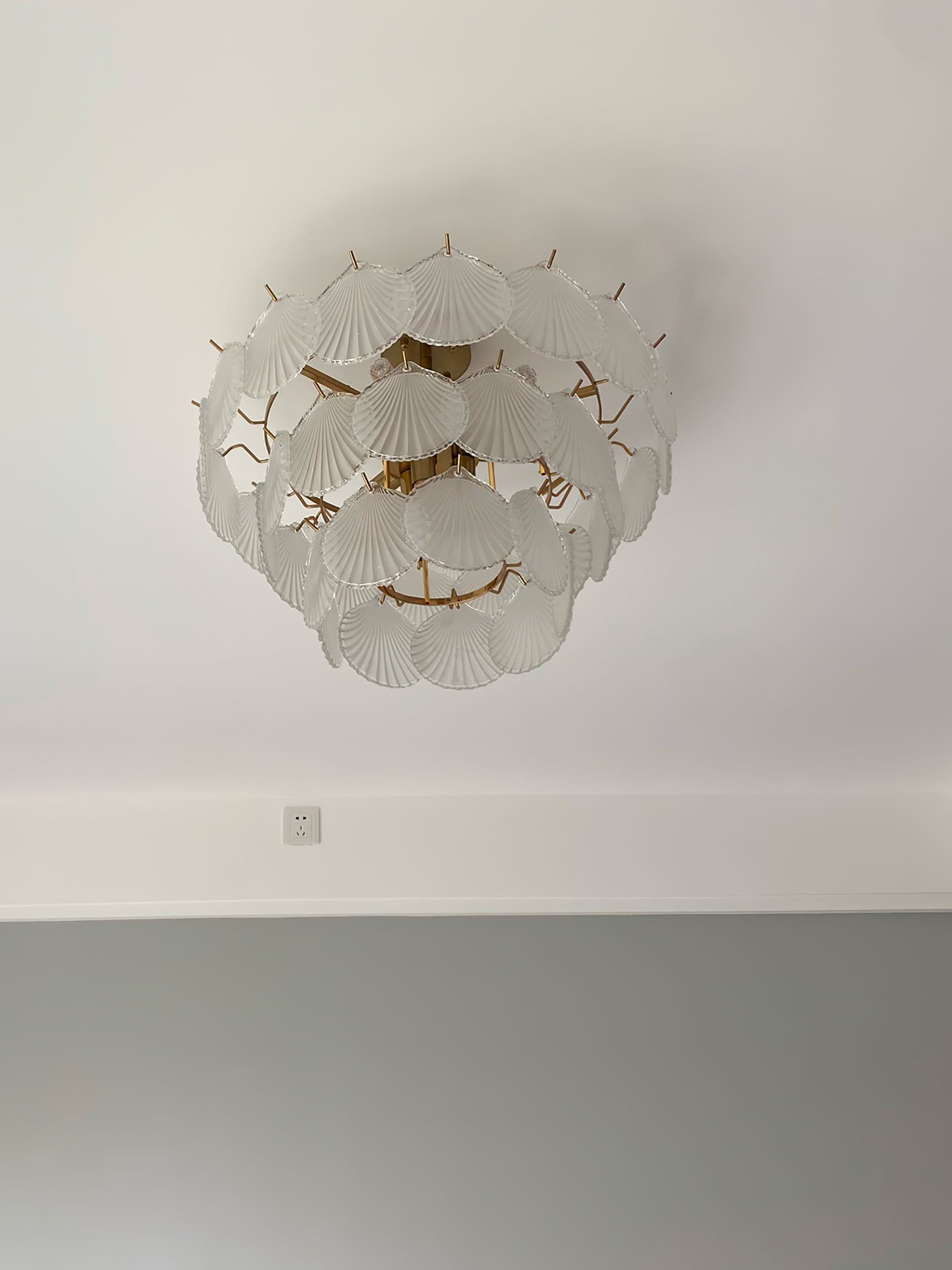 Shell Glass Chandelier - Lumpaz