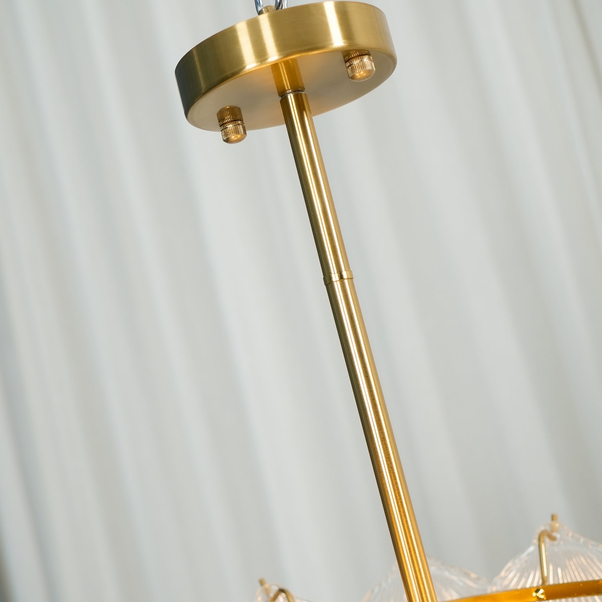 Shell Glass Chandelier - Lumpaz