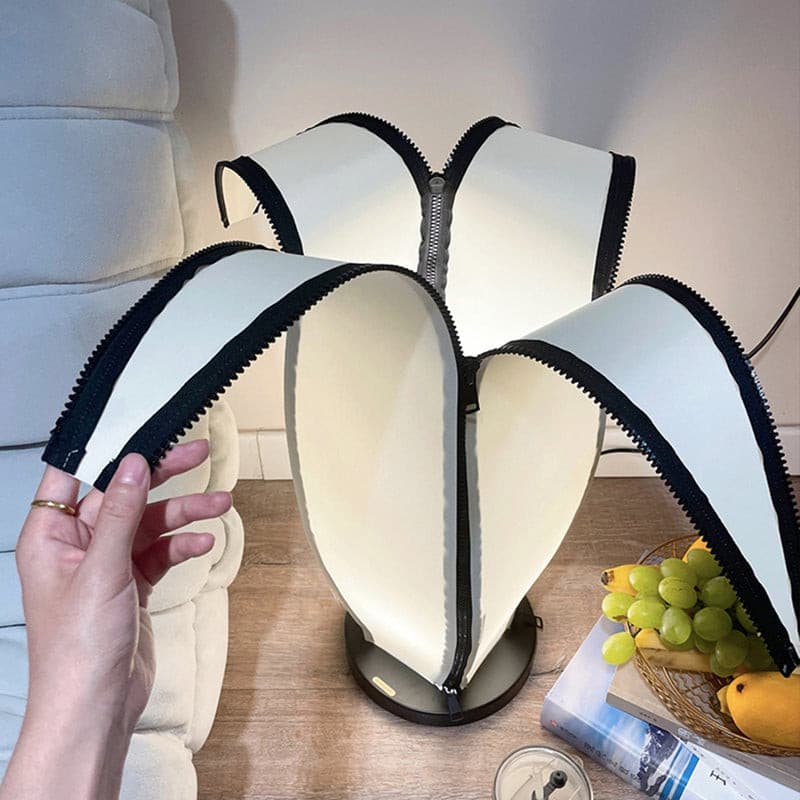 Banana Table Lamp - Lumpaz