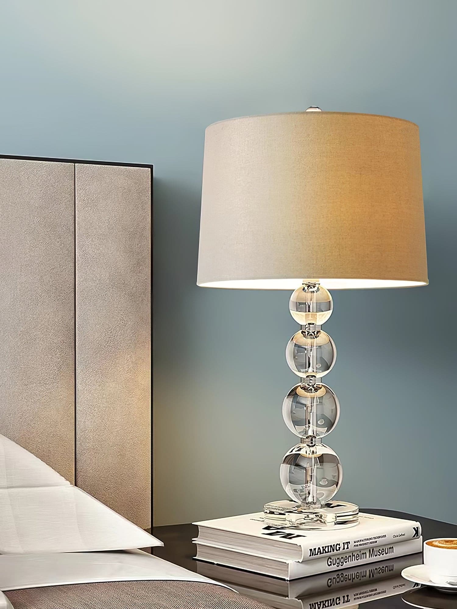 Crystal Ball Table Lamp - Lumpaz
