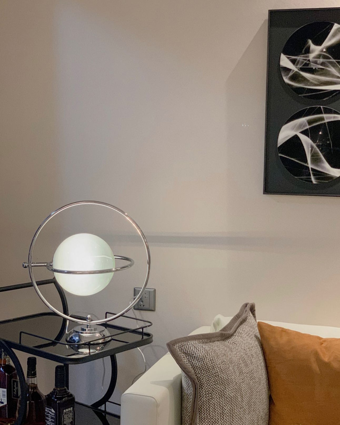 Planet Table Lamp - Lumpaz