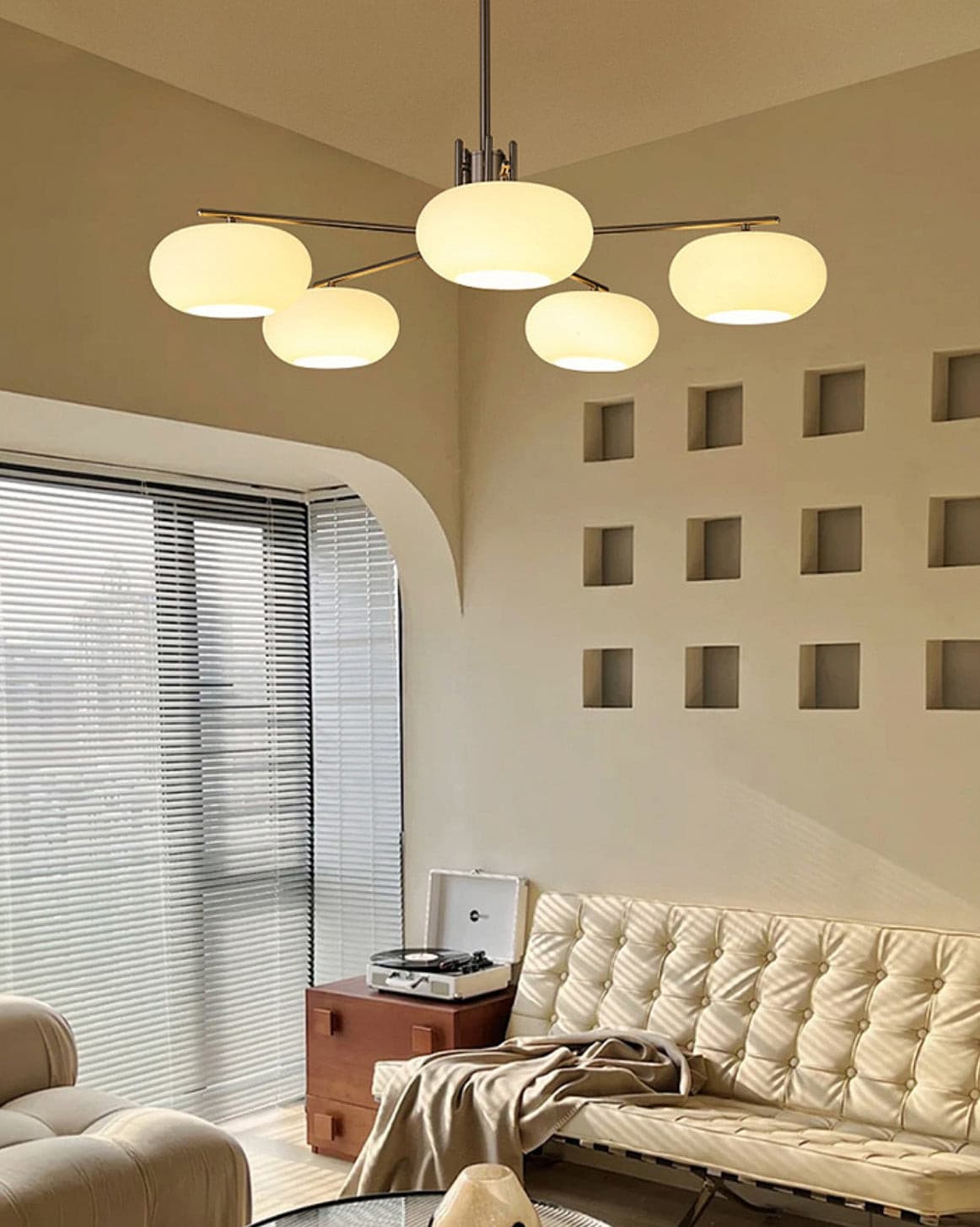Barndon Chandelier - Lumpaz
