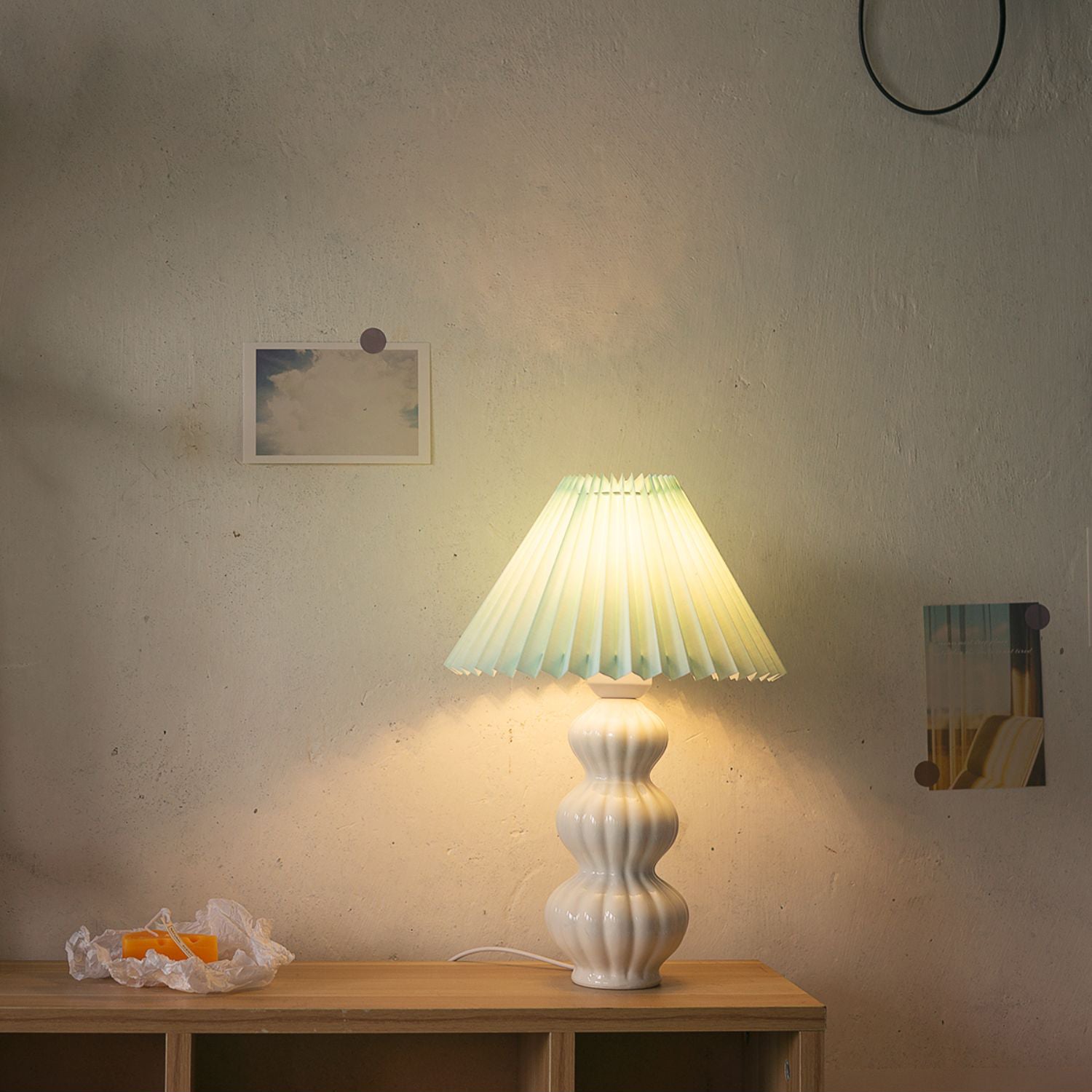 Luna Pleated Table Lamp - Lumpaz