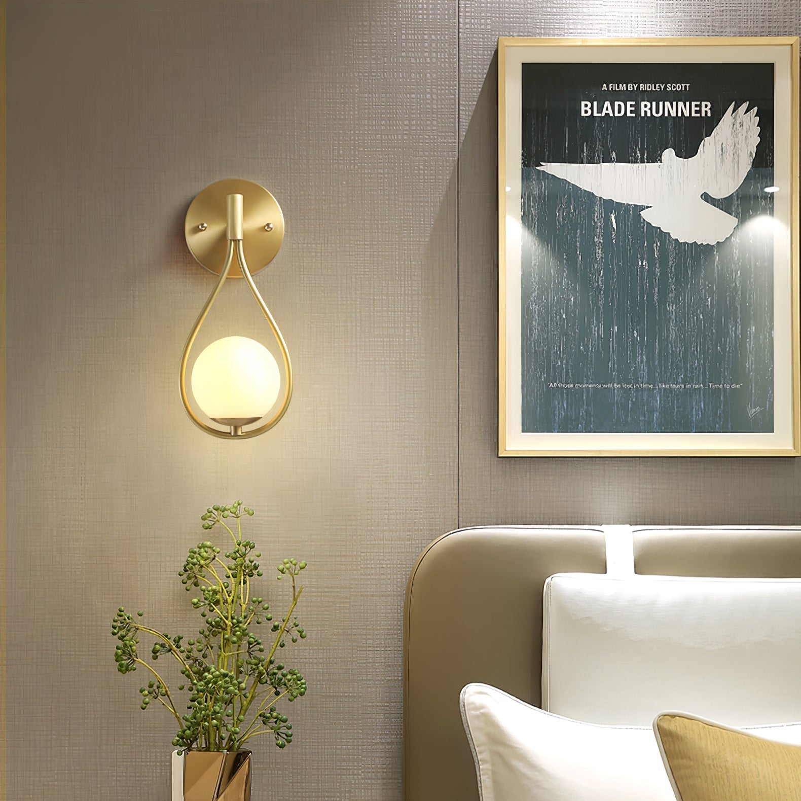 Brass Vanity Wall Lamp - Lumpaz