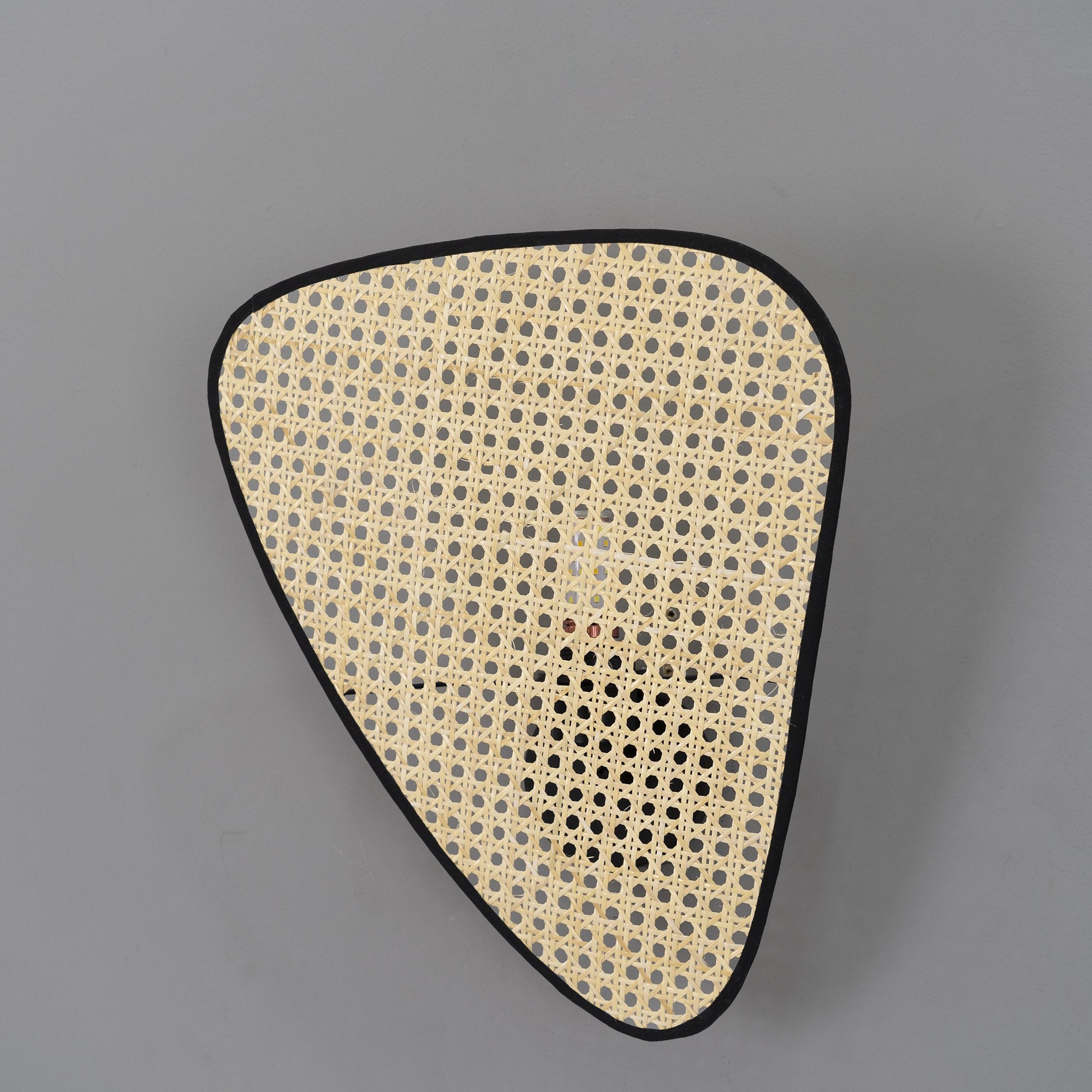 Screen Cannage Wall Lamp - Lumpaz