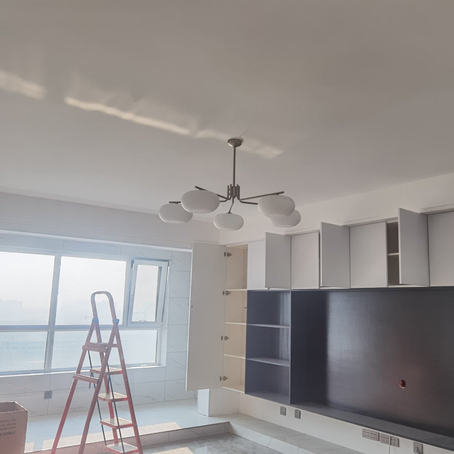 Barndon Chandelier - Lumpaz