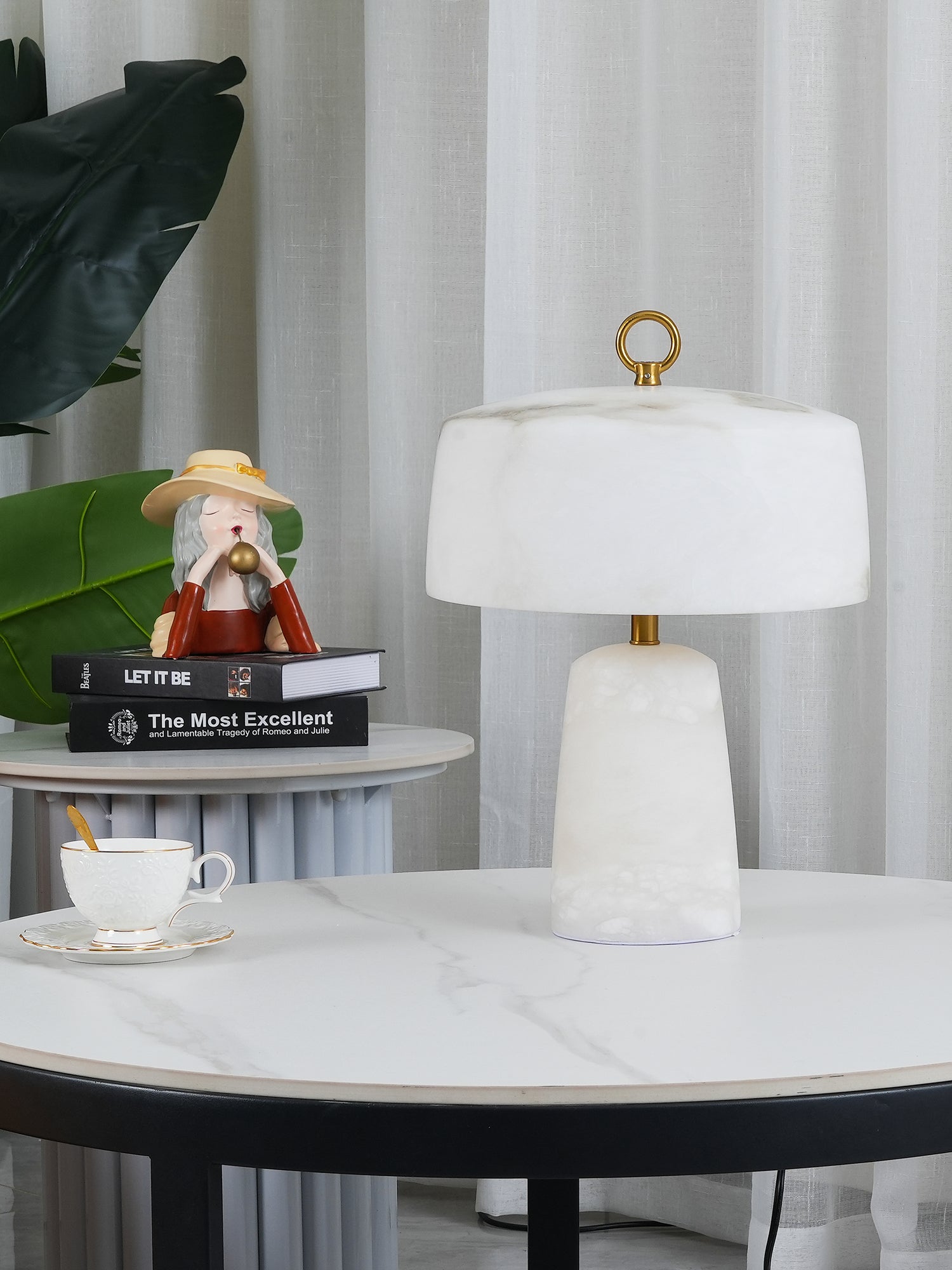 Aogashima Table Lamp - Lumpaz