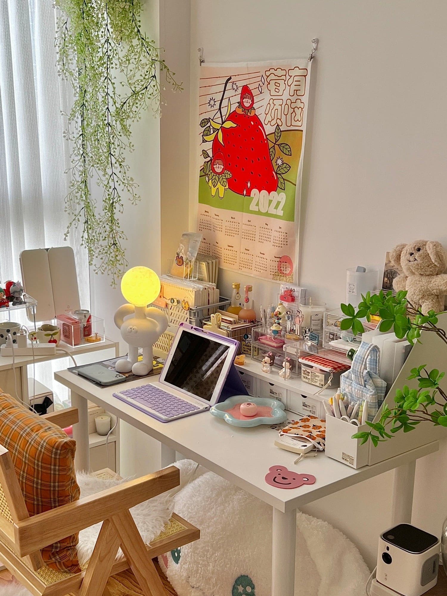 Resin Robot Table Lamp - Lumpaz