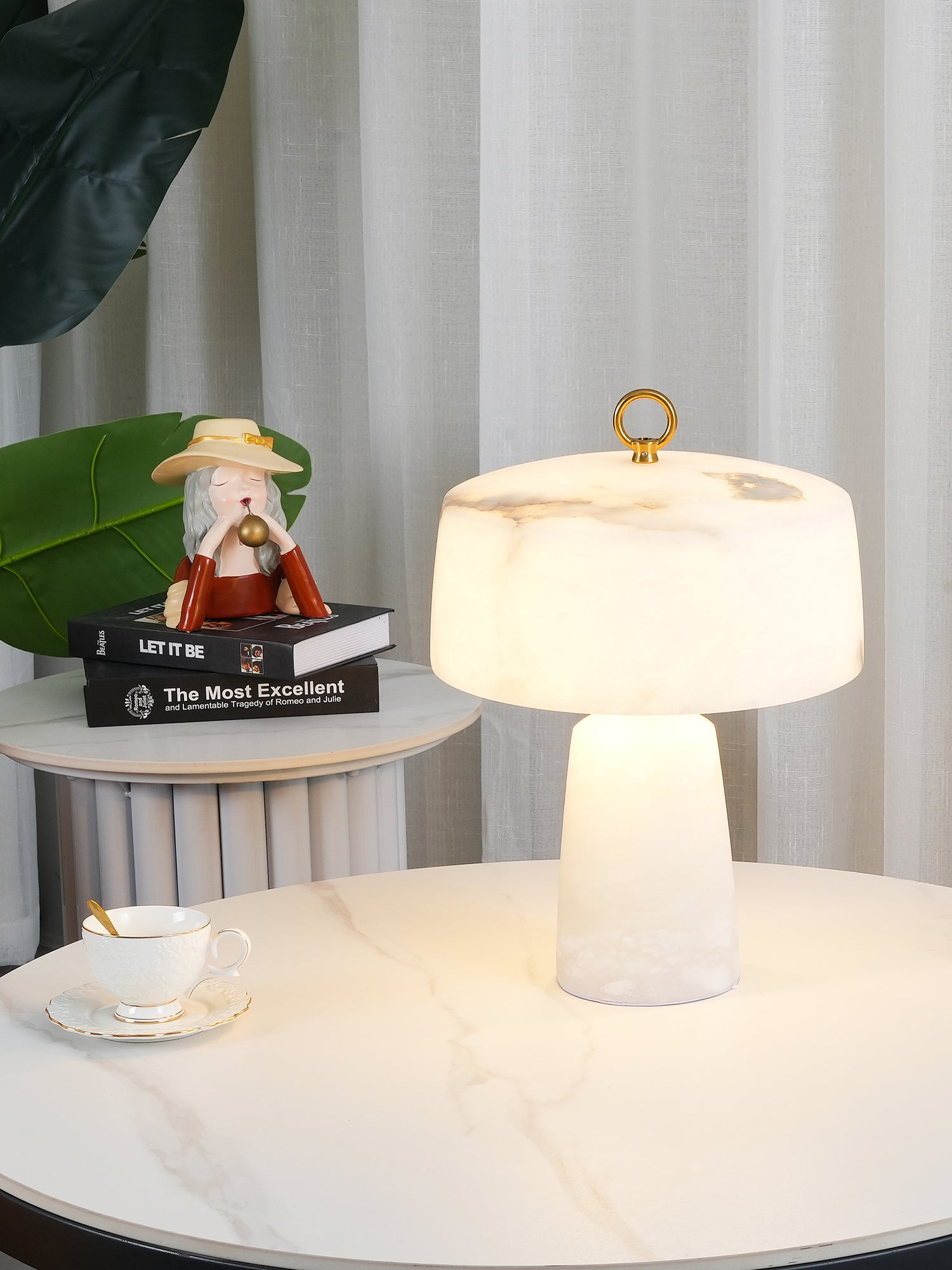 Aogashima Table Lamp - Lumpaz
