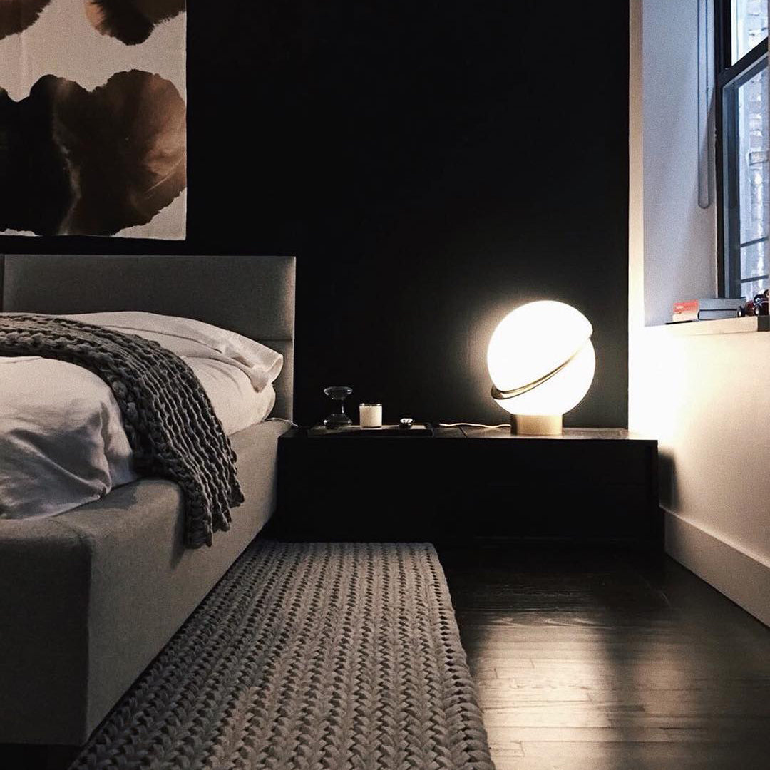 Crescent Table Light - Lumpaz