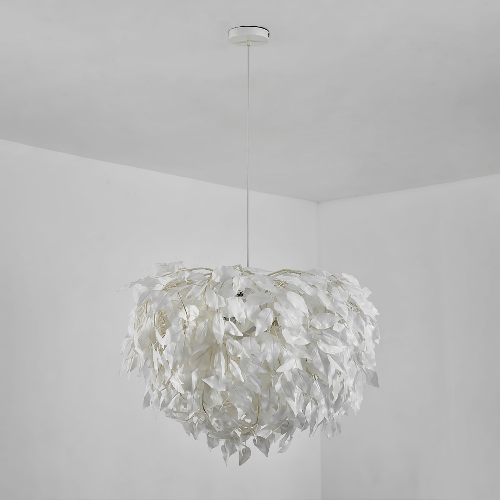 Plastic Leaves Pendant Lamp - Lumpaz