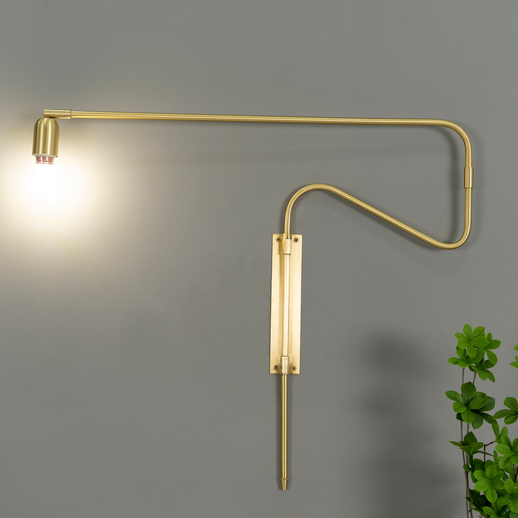Swing Wall Lamp - Lumpaz