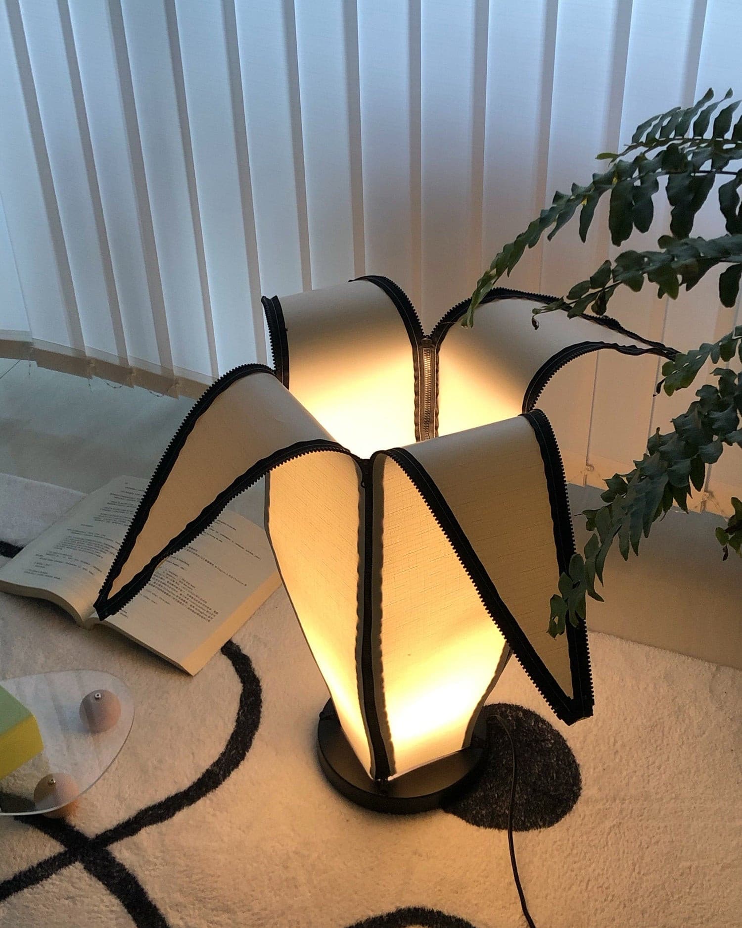 Banana Table Lamp - Lumpaz