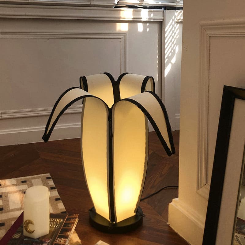 Banana Table Lamp - Lumpaz