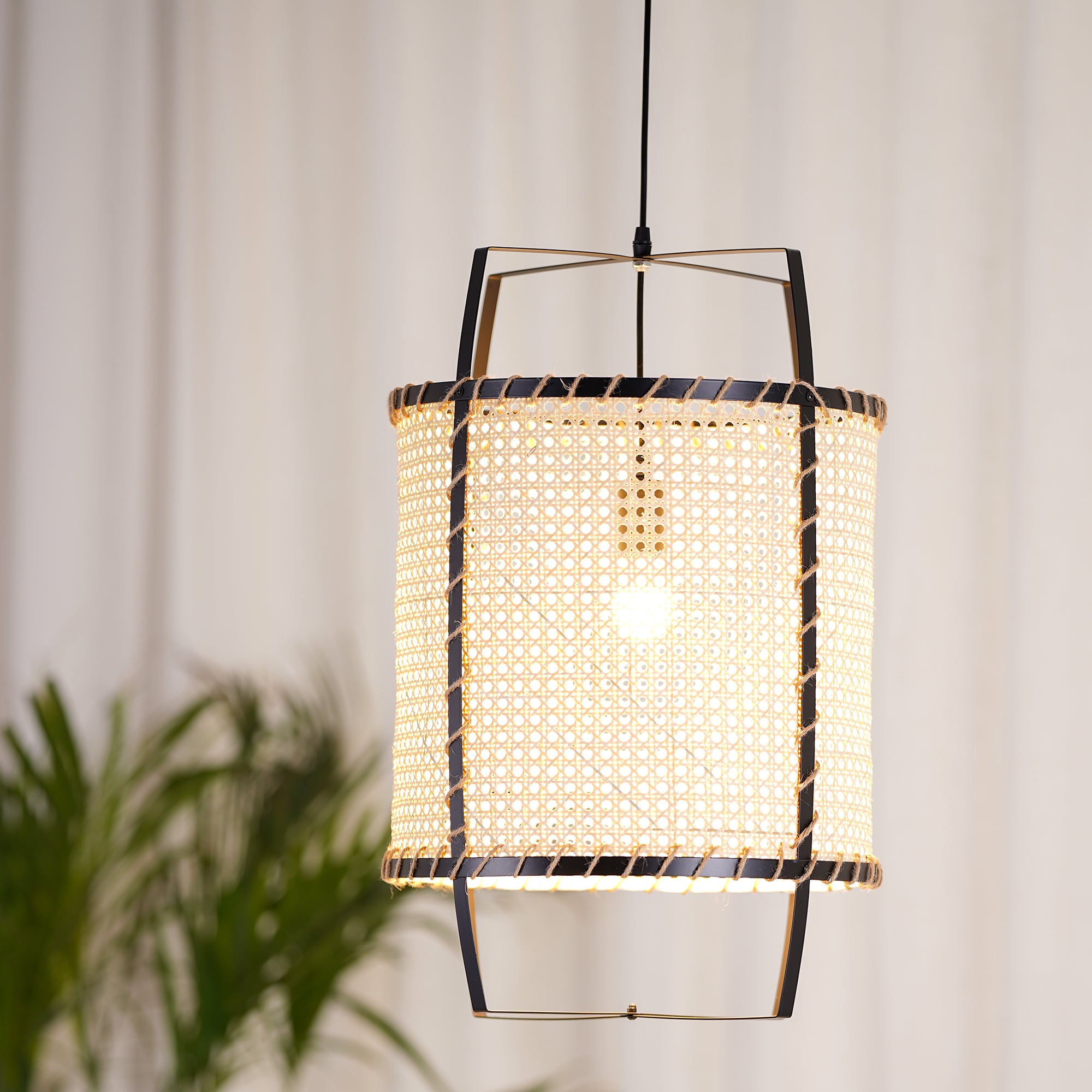 Rattan Cane Pendant Lamp - Lumpaz