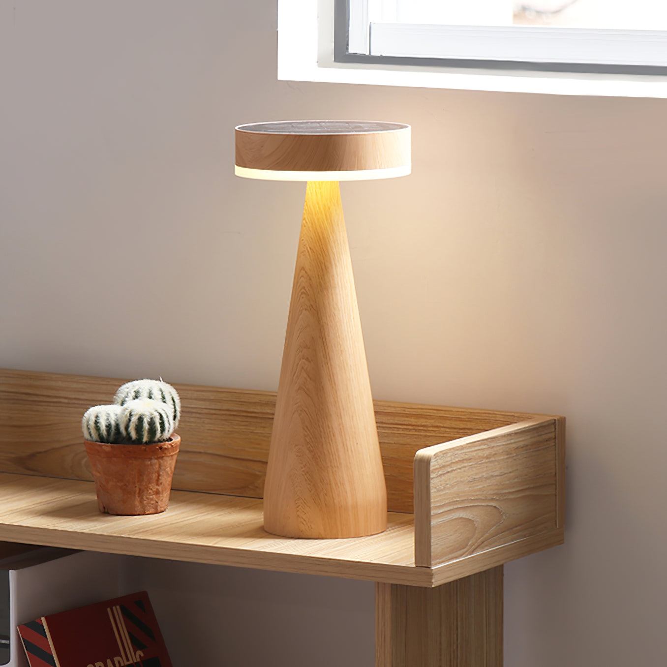 Lighthouse Built-in Battery Table Lamp - Lumpaz