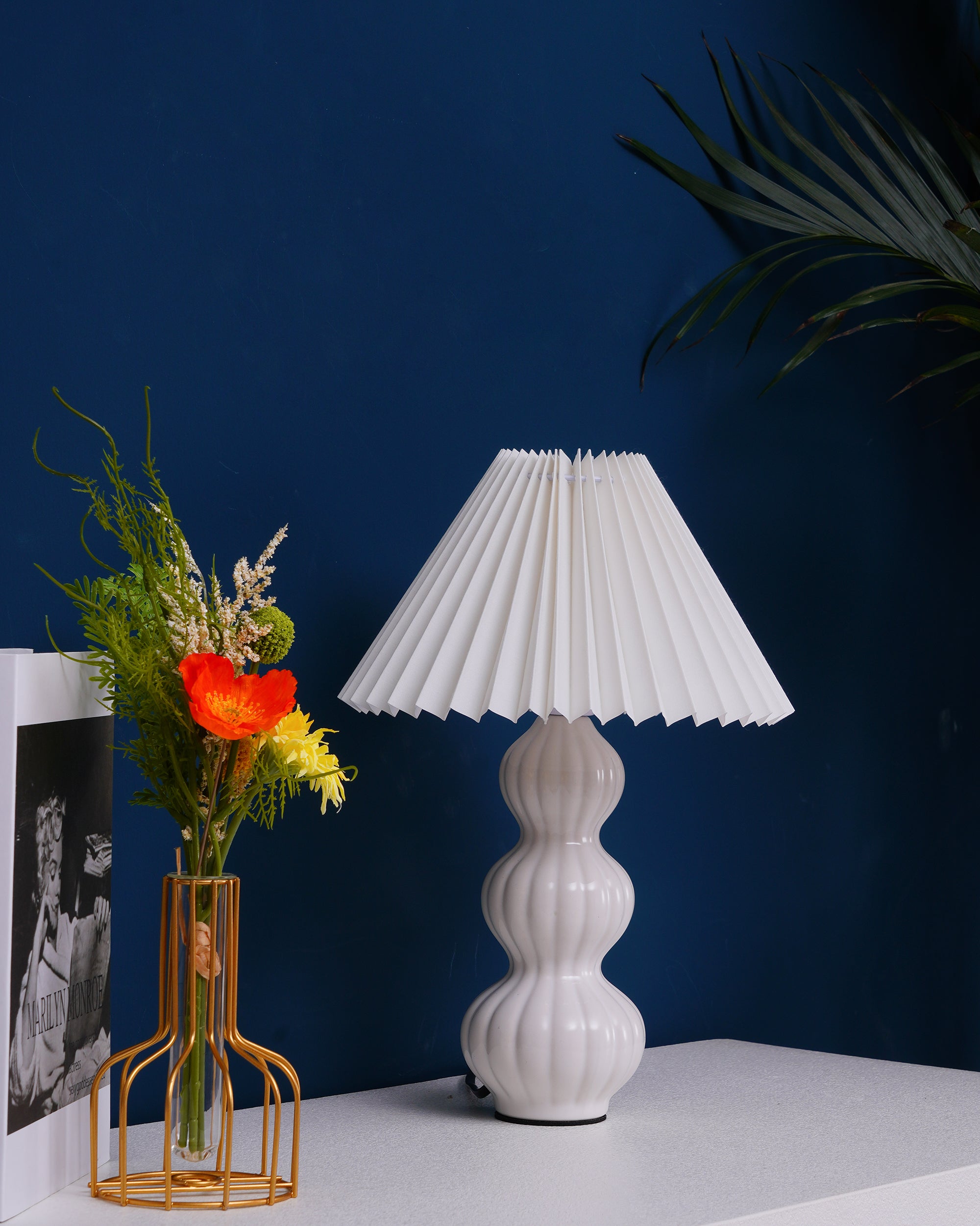 Luna Pleated Table Lamp - Lumpaz