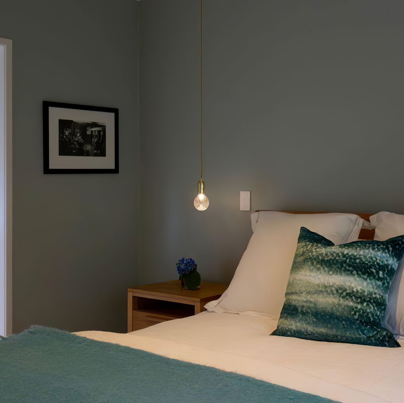 Crystal Bulb Pendant Light - Lumpaz