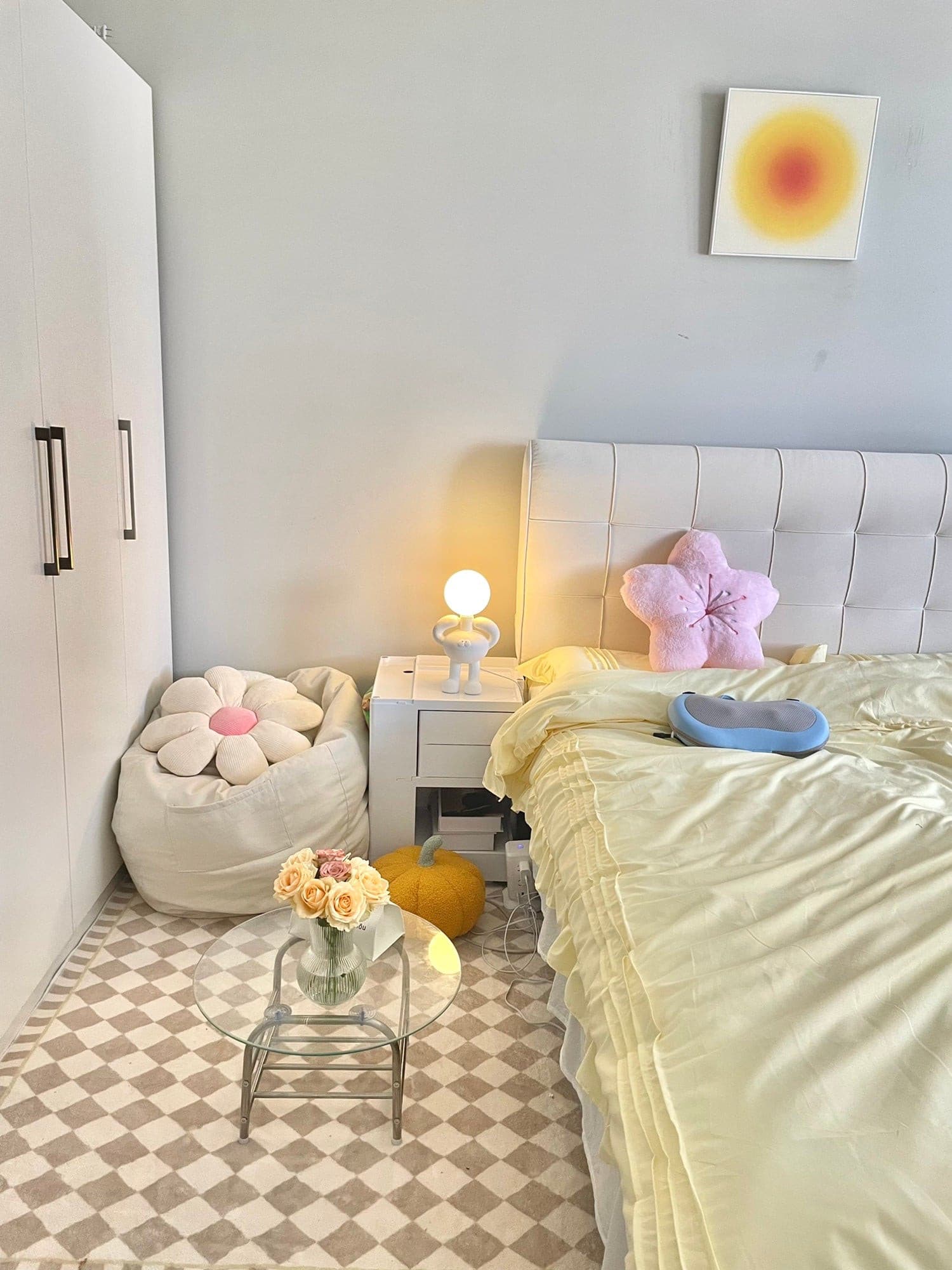 Resin Robot Table Lamp - Lumpaz