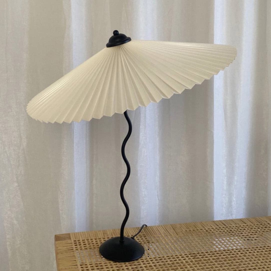 Wiggly Pleated Table Lamp - Lumpaz