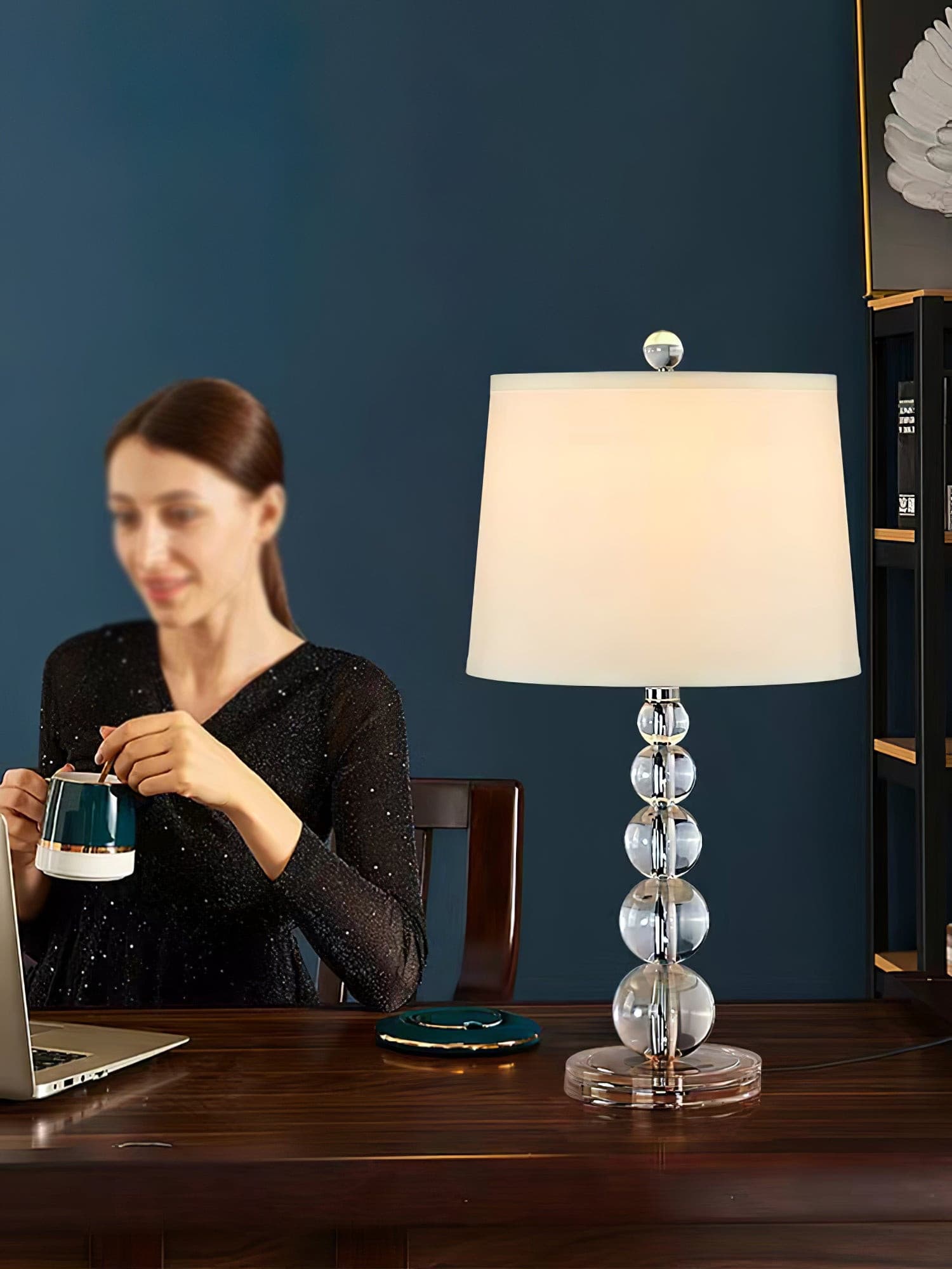 Crystal Ball Table Lamp - Lumpaz