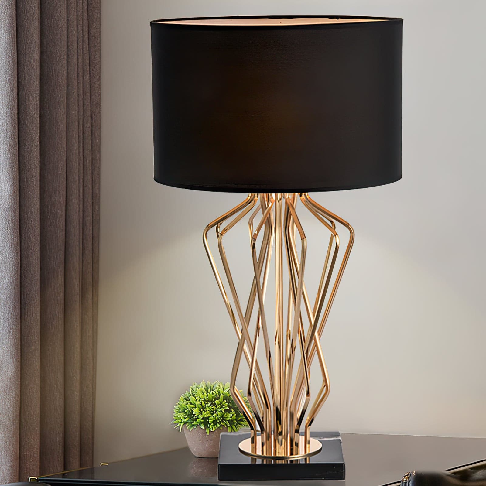 Meduza Table Lamp - Lumpaz