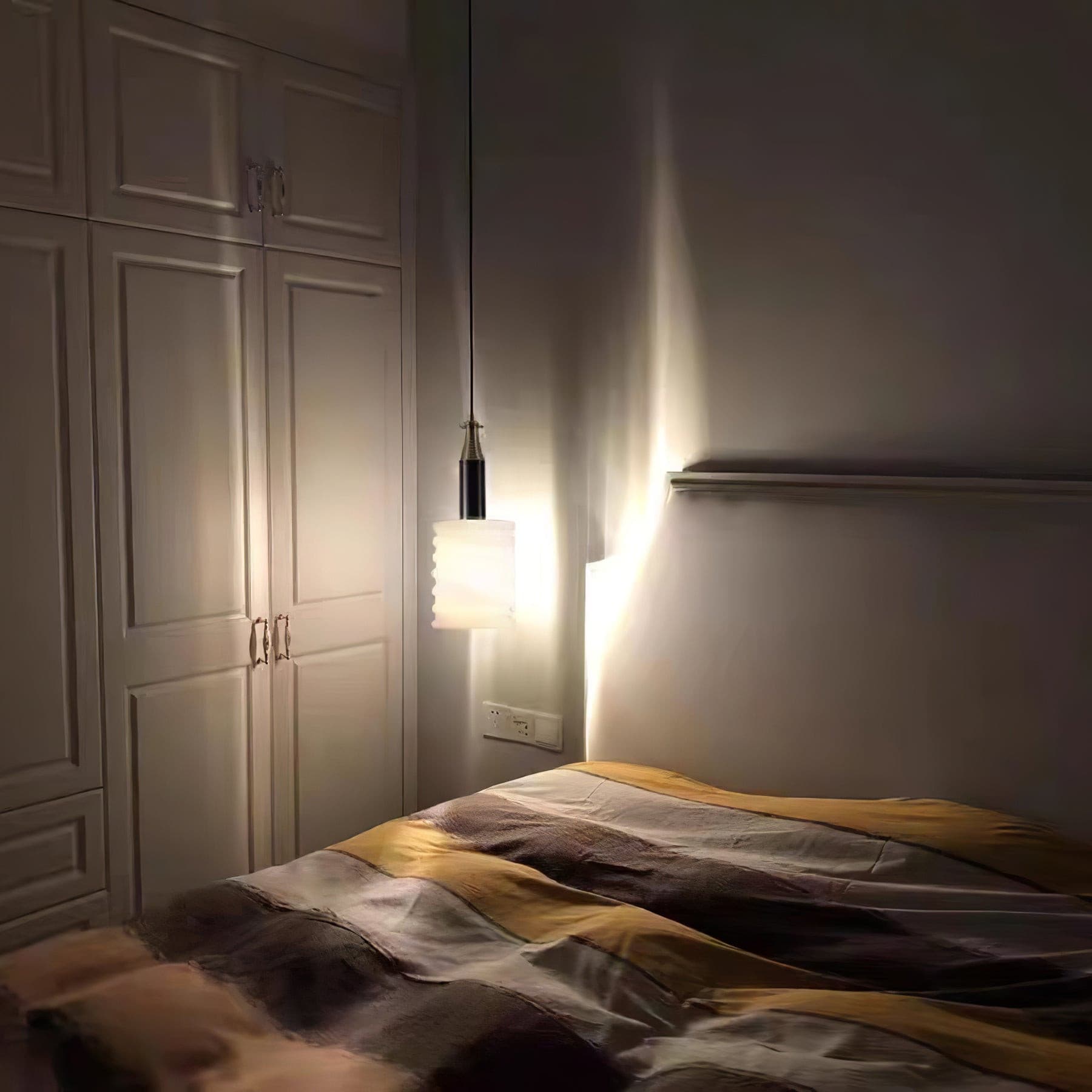 Alabaster Pendant Lamp - Lumpaz