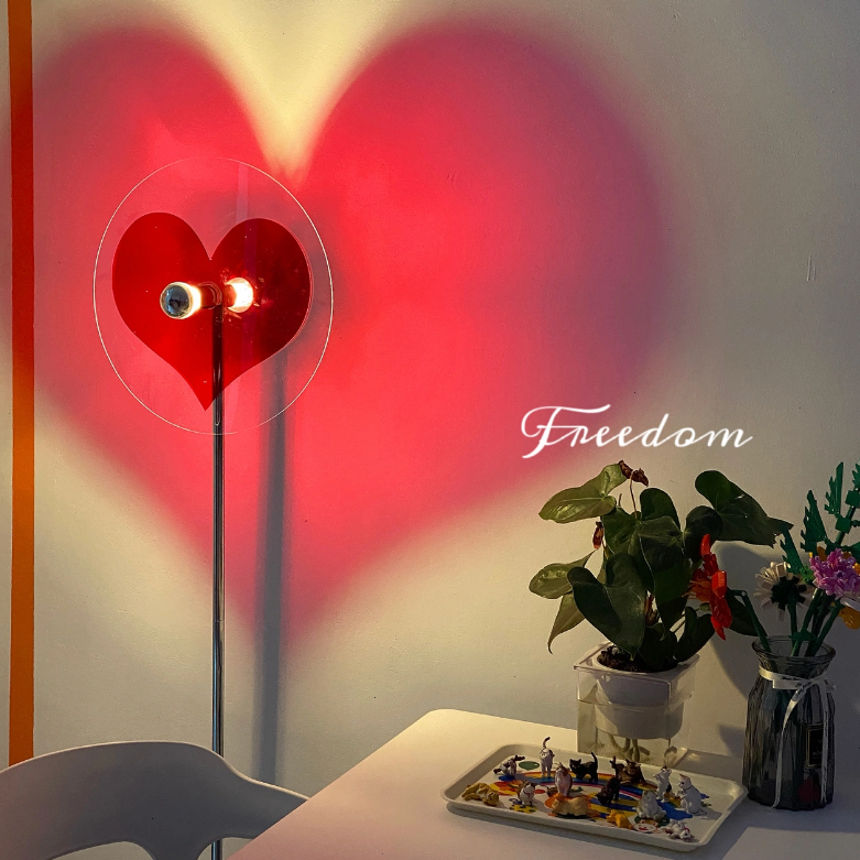 Heart Atmosphere Floor Lamp - Lumpaz