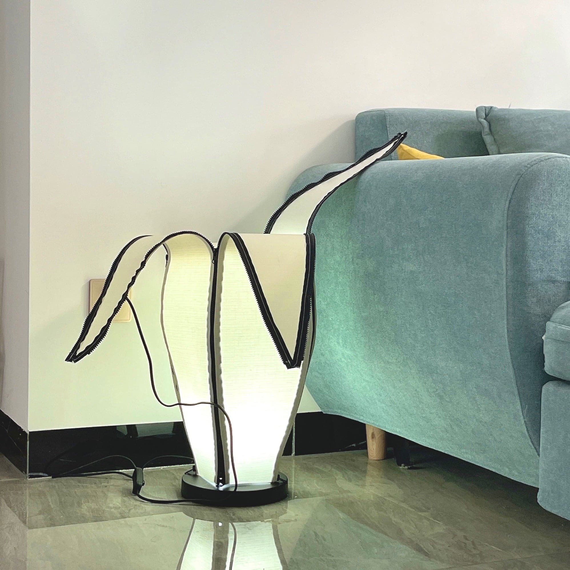 Banana Table Lamp - Lumpaz