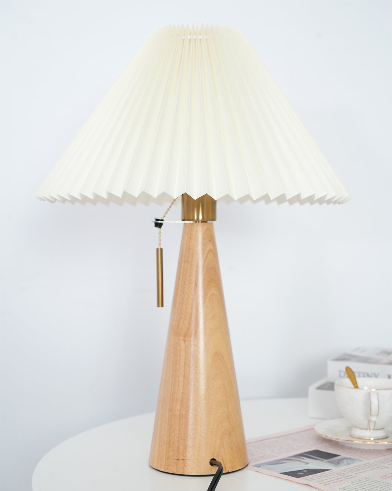 Stringer Table Lamp - Lumpaz