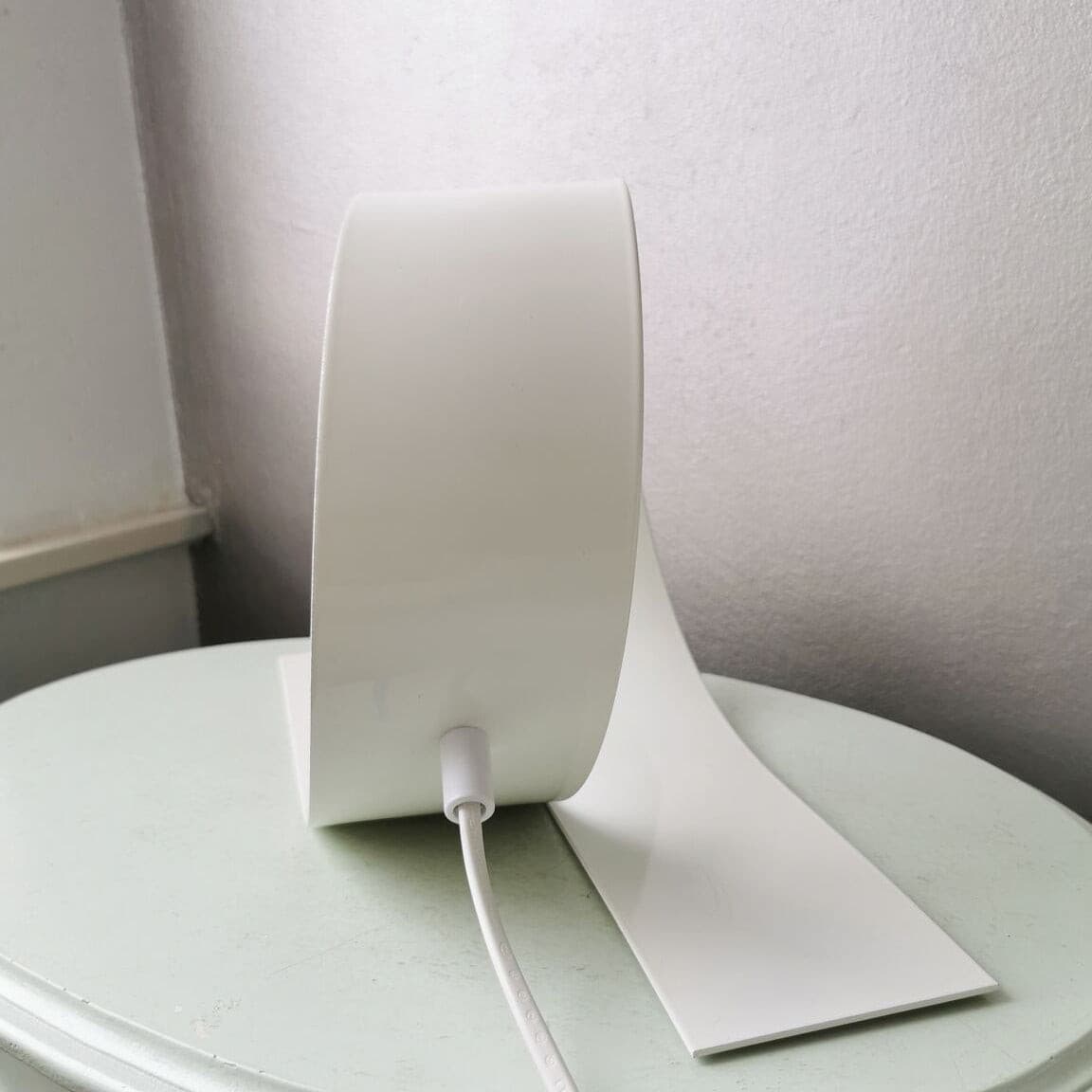 Looping Table Lamp - Lumpaz