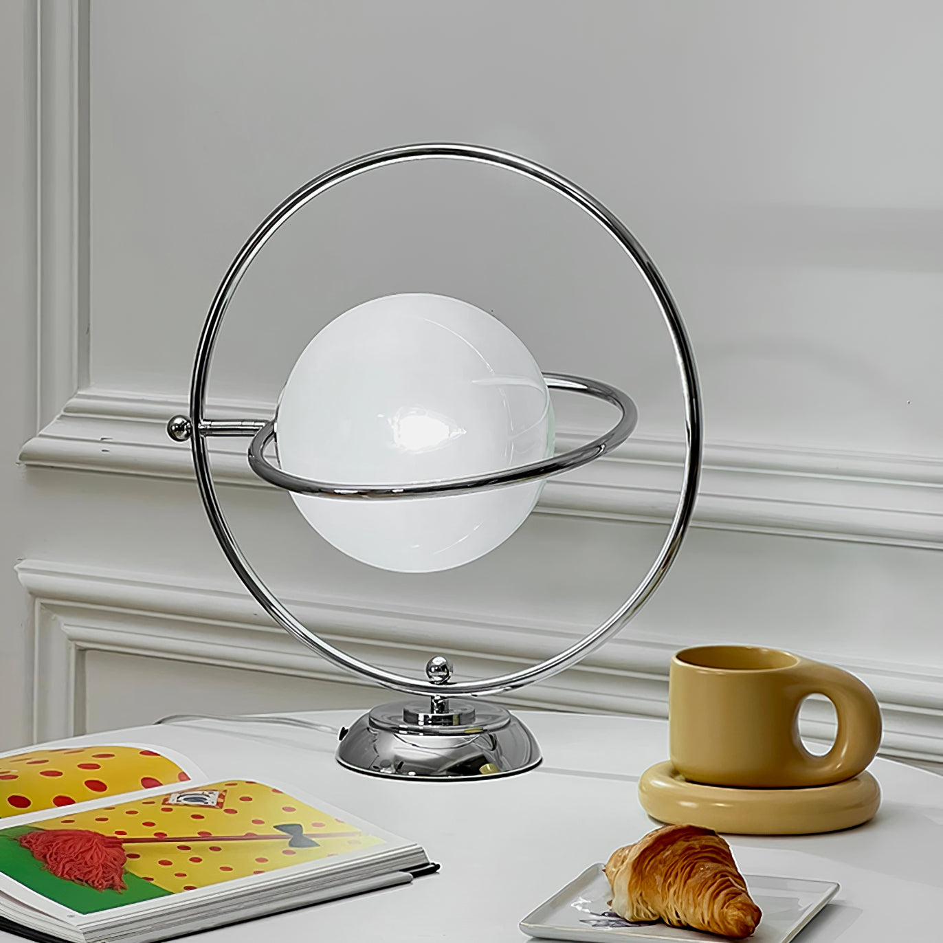Planet Table Lamp - Lumpaz