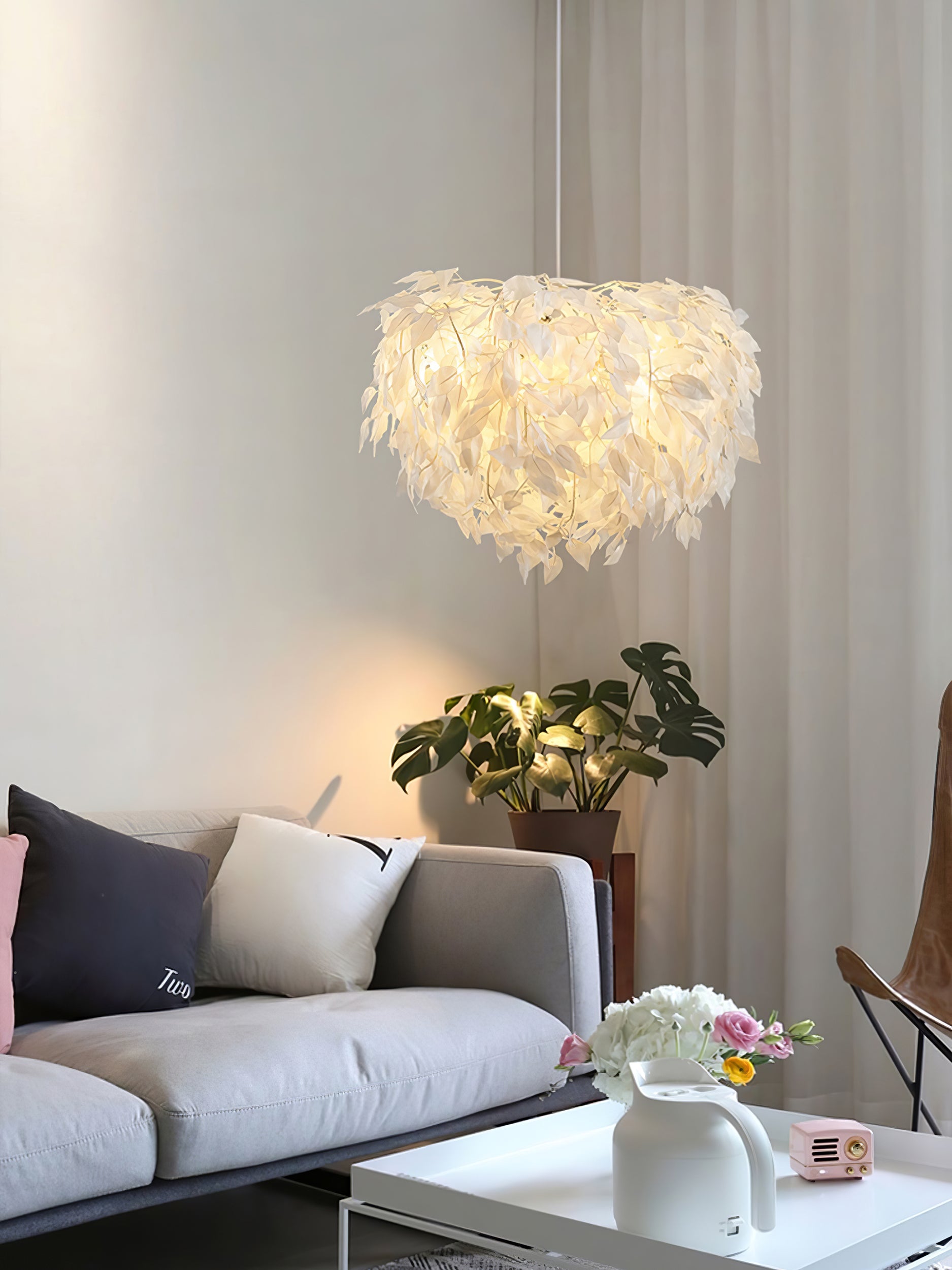 Plastic Leaves Pendant Lamp - Lumpaz