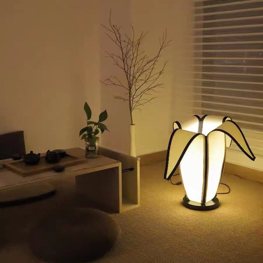 Banana Table Lamp - Lumpaz