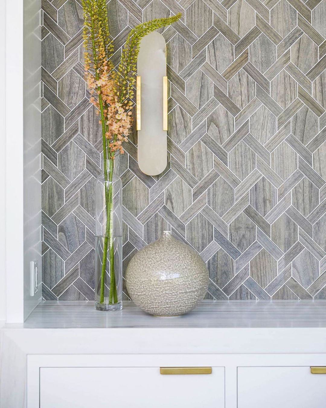 Geometric Harmony Alabaster Wall Lamp - Lumpaz