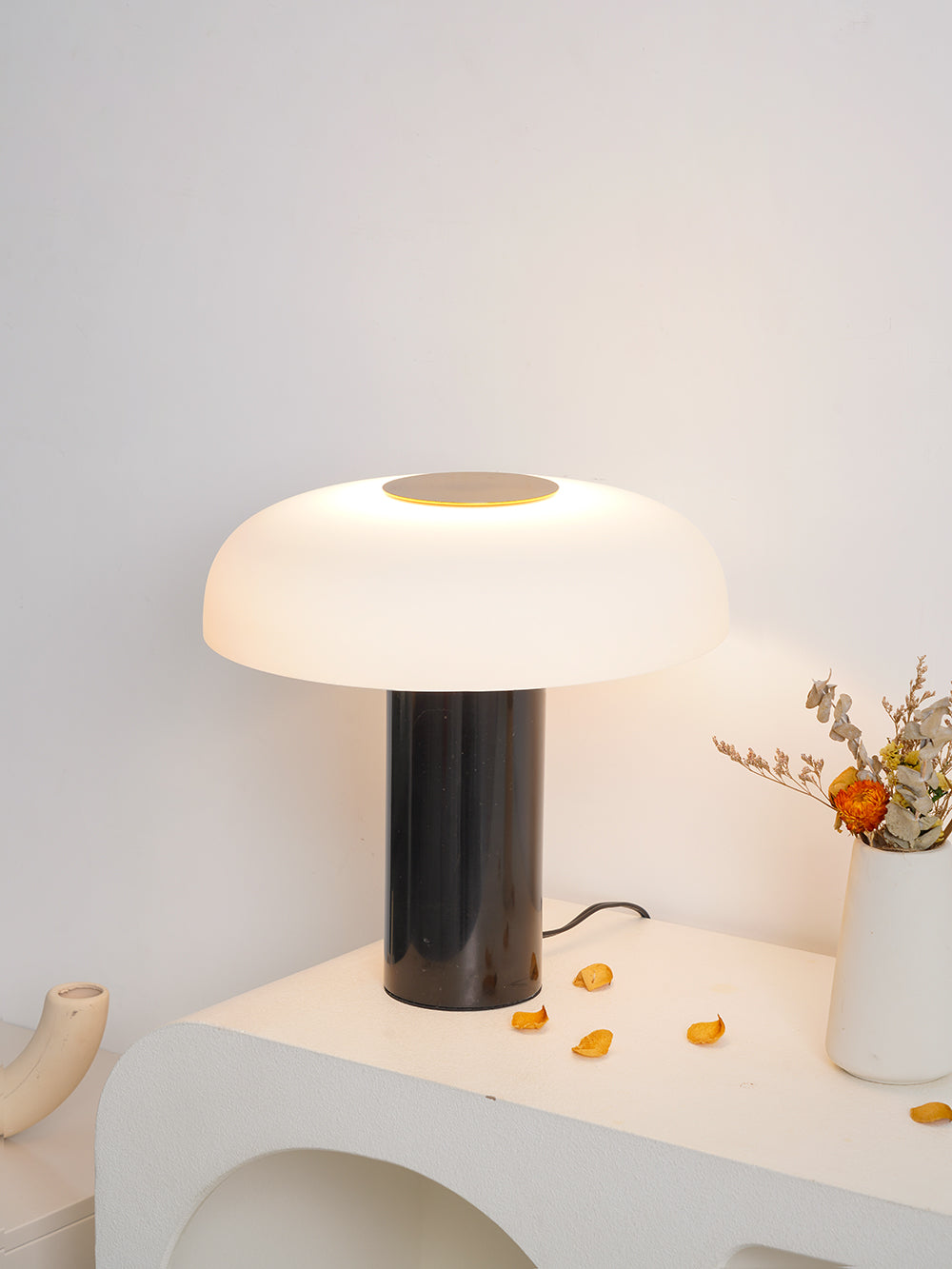 Tropico Media Table Lamp - Lumpaz