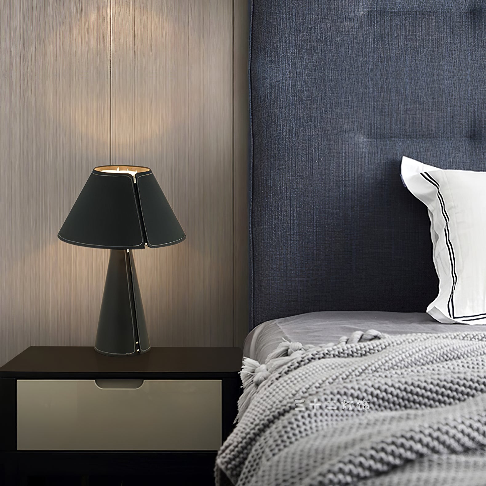 El Senor Table Lamp - Lumpaz