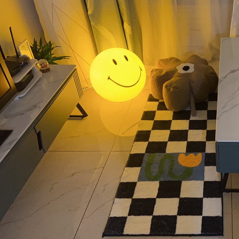 Mr Maria Smiley Table Lamp - Lumpaz
