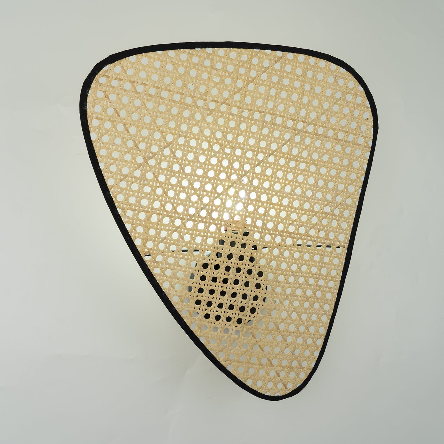 Screen Cannage Wall Lamp - Lumpaz