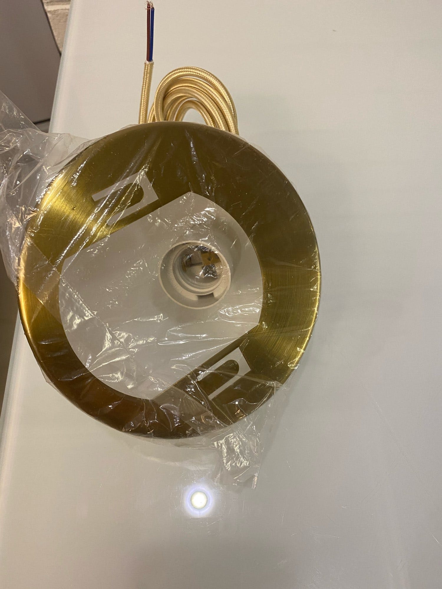 Crescent Pendant Light - Lumpaz