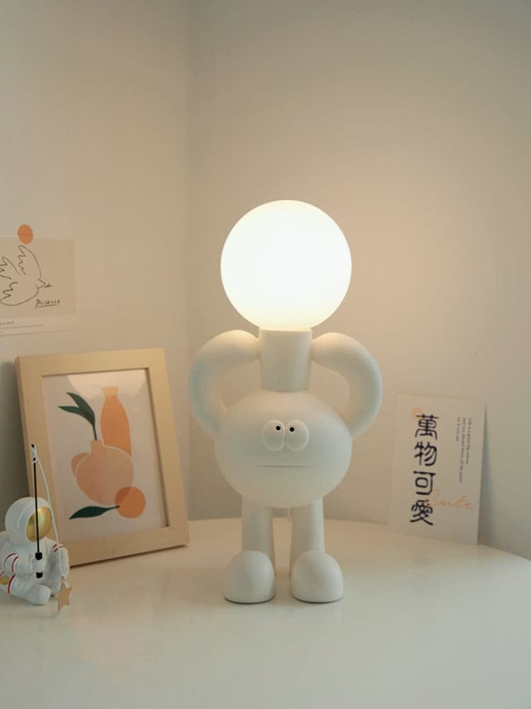 Resin Robot Table Lamp - Lumpaz
