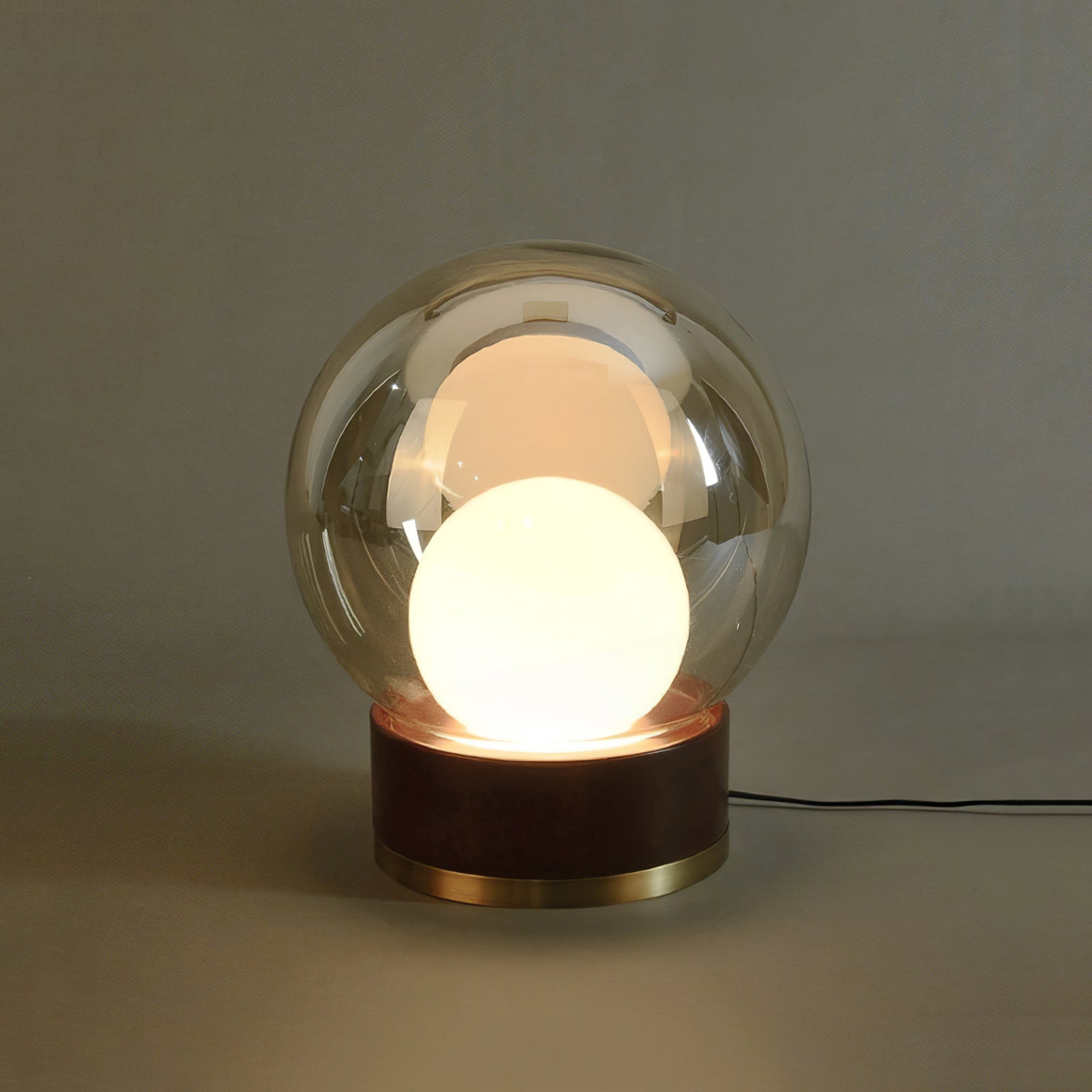 Boule Table Lamp - Lumpaz