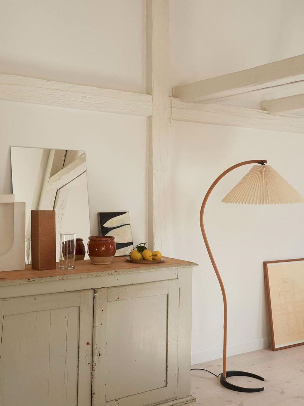 Caprani Wooden Floor Lamp - Lumpaz