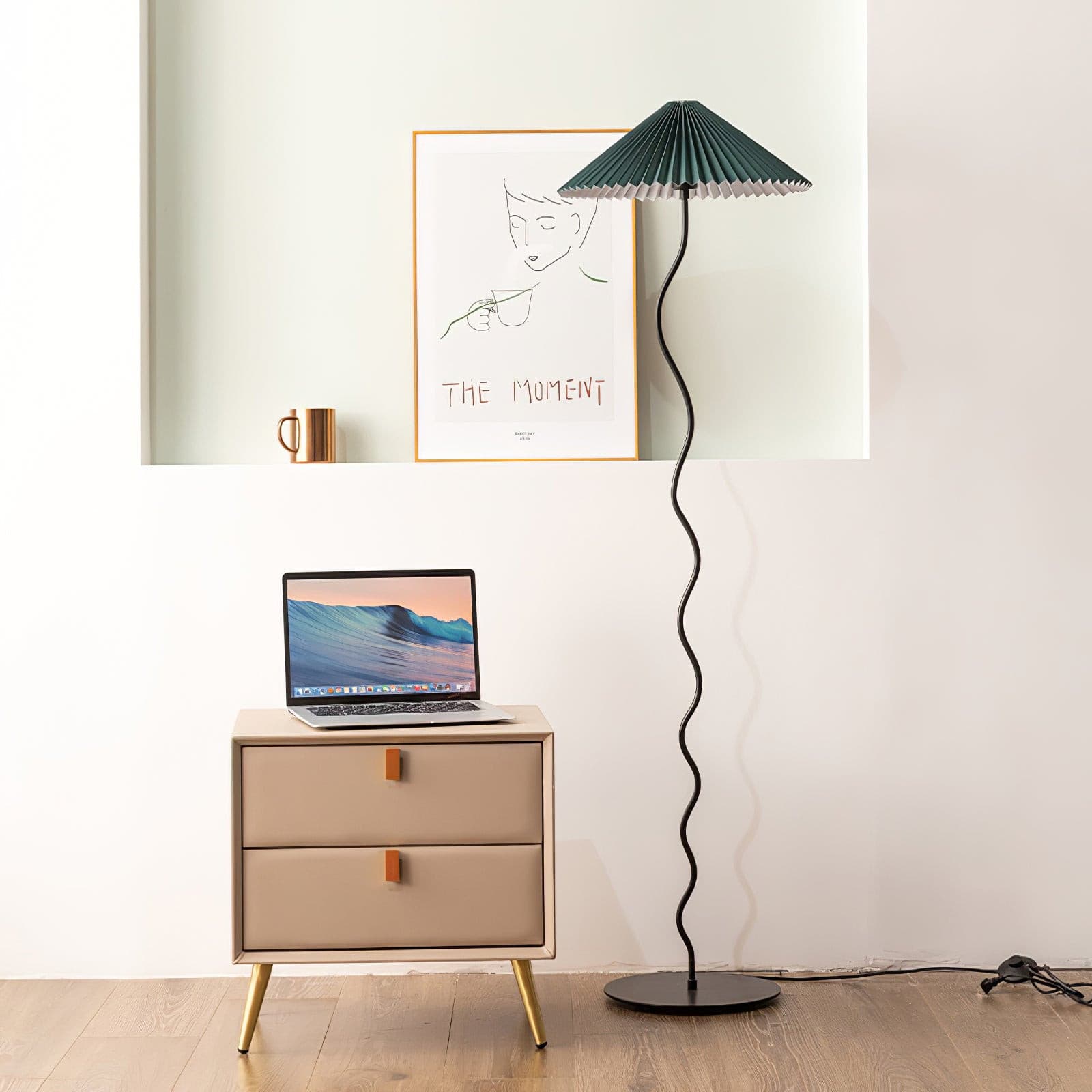 Wiggly Pleated Floor Lamp - Lumpaz